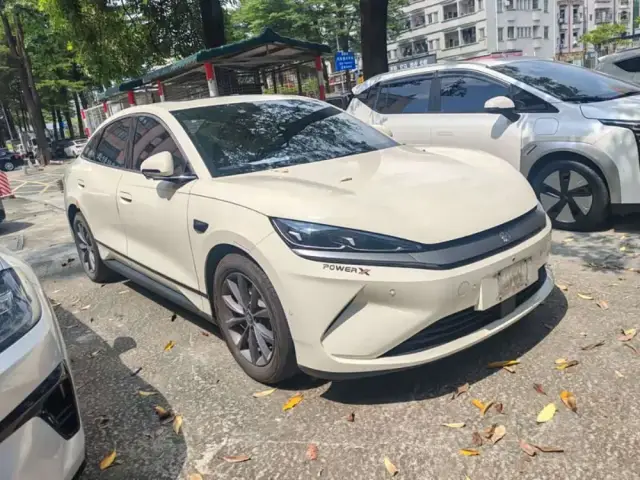 BYD Qin L 2025 — фото 3