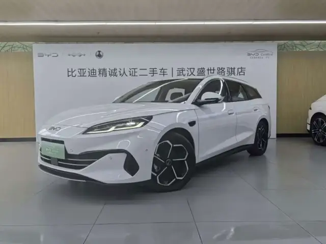 BYD Seal 06 DM-i 2025