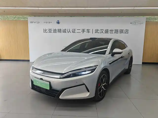BYD Han L 2025