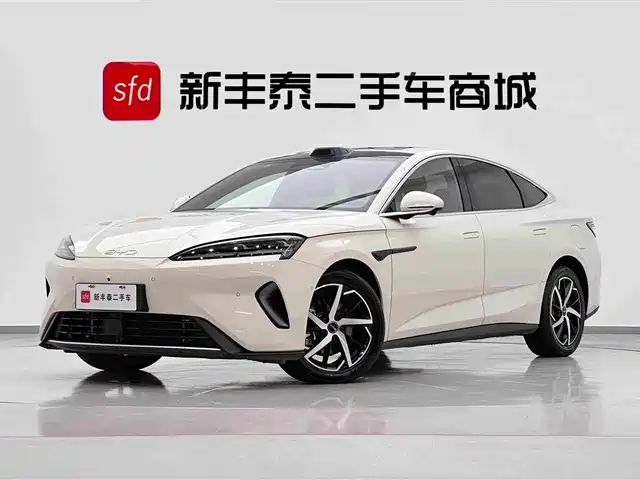 BYD Seal 07 DM-i 2025